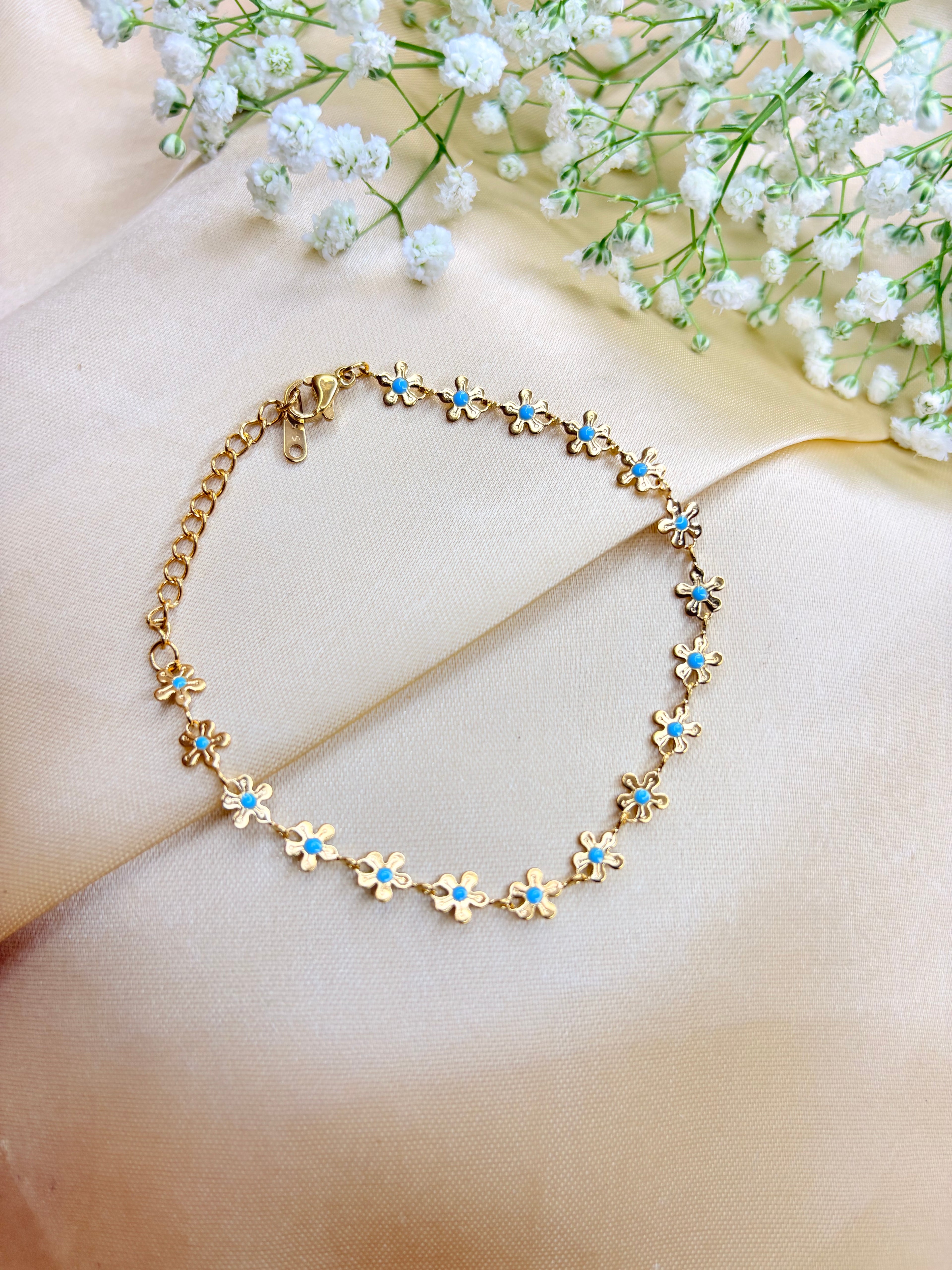 Dainty Floral Gold Bracelet