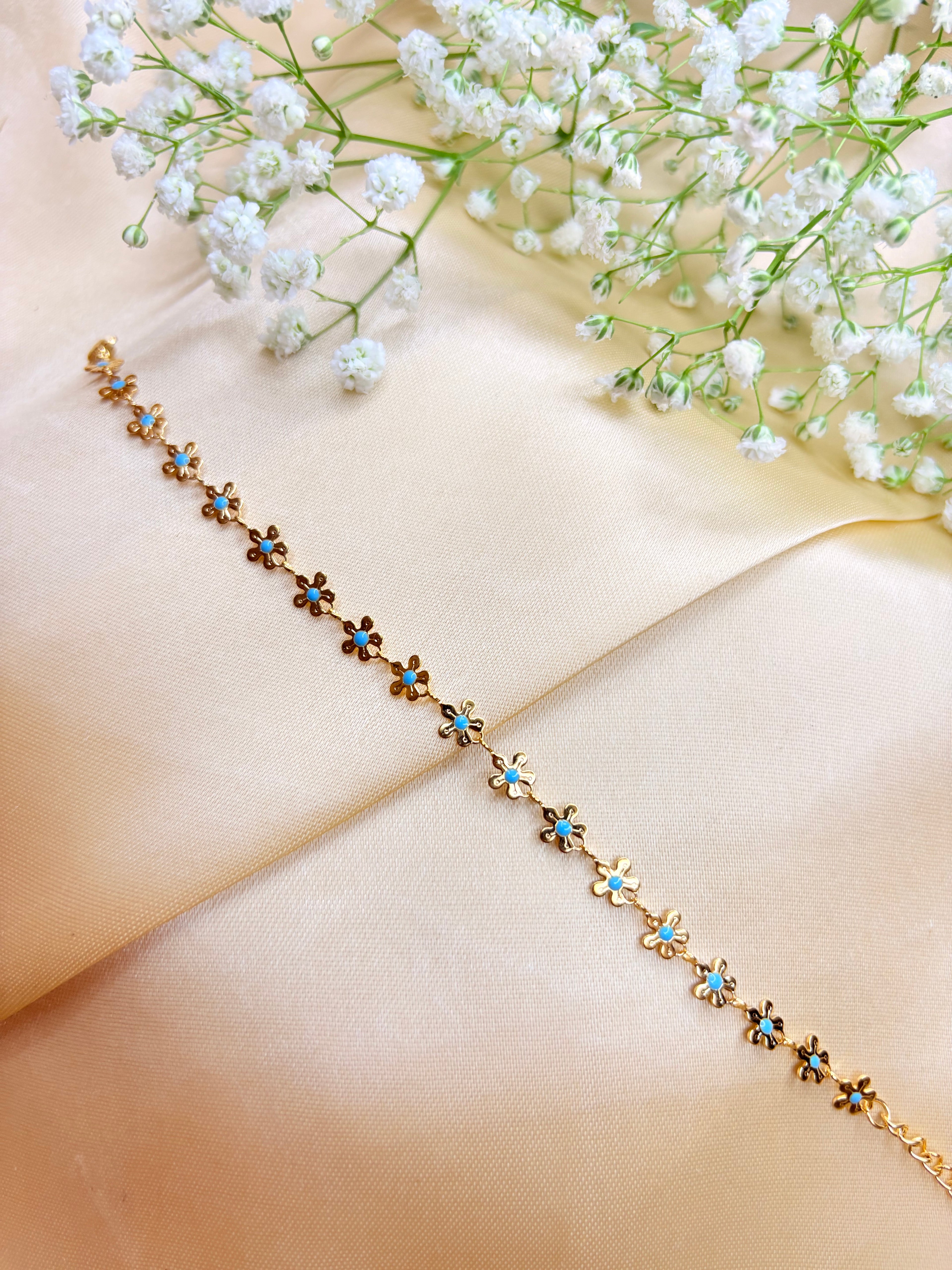 Dainty Floral Gold Bracelet