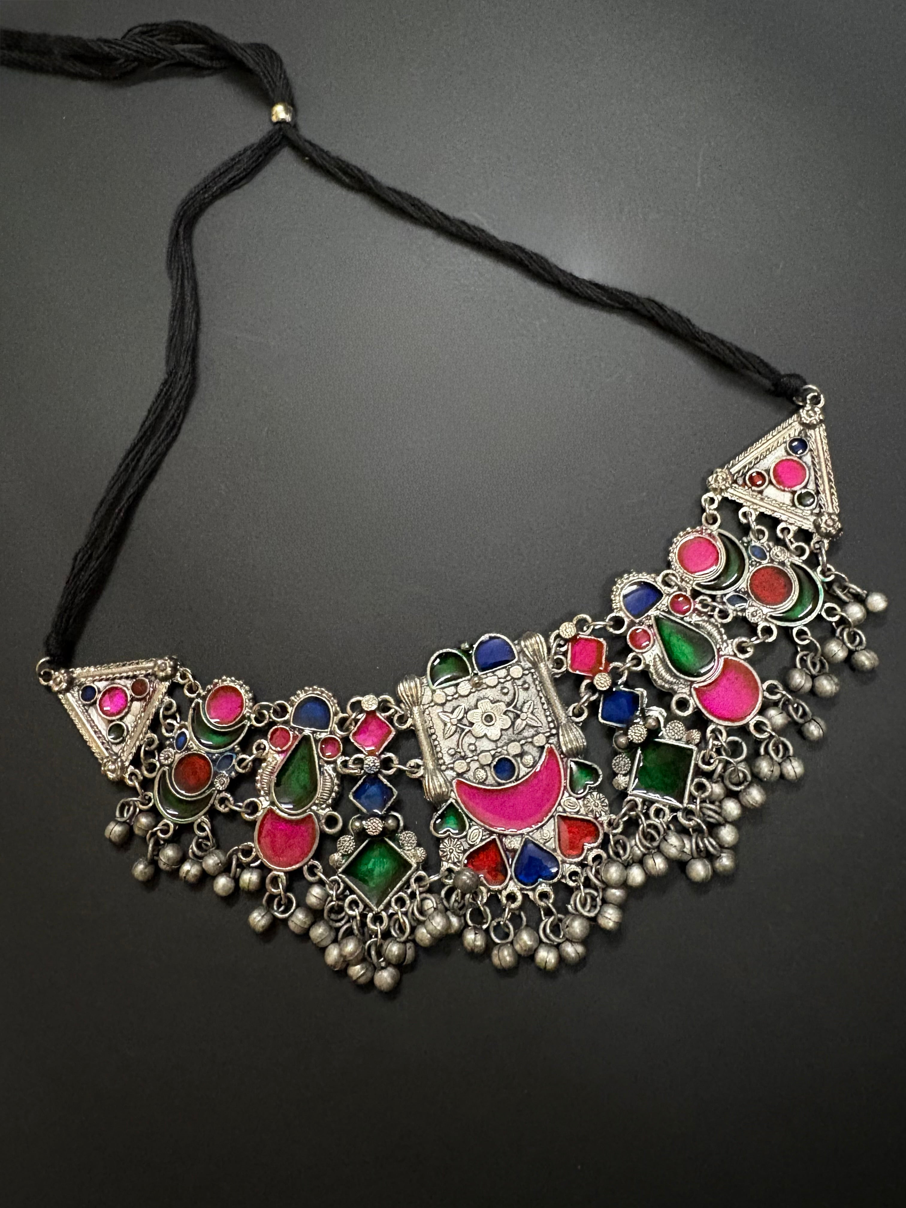 Satrangi Choker Set