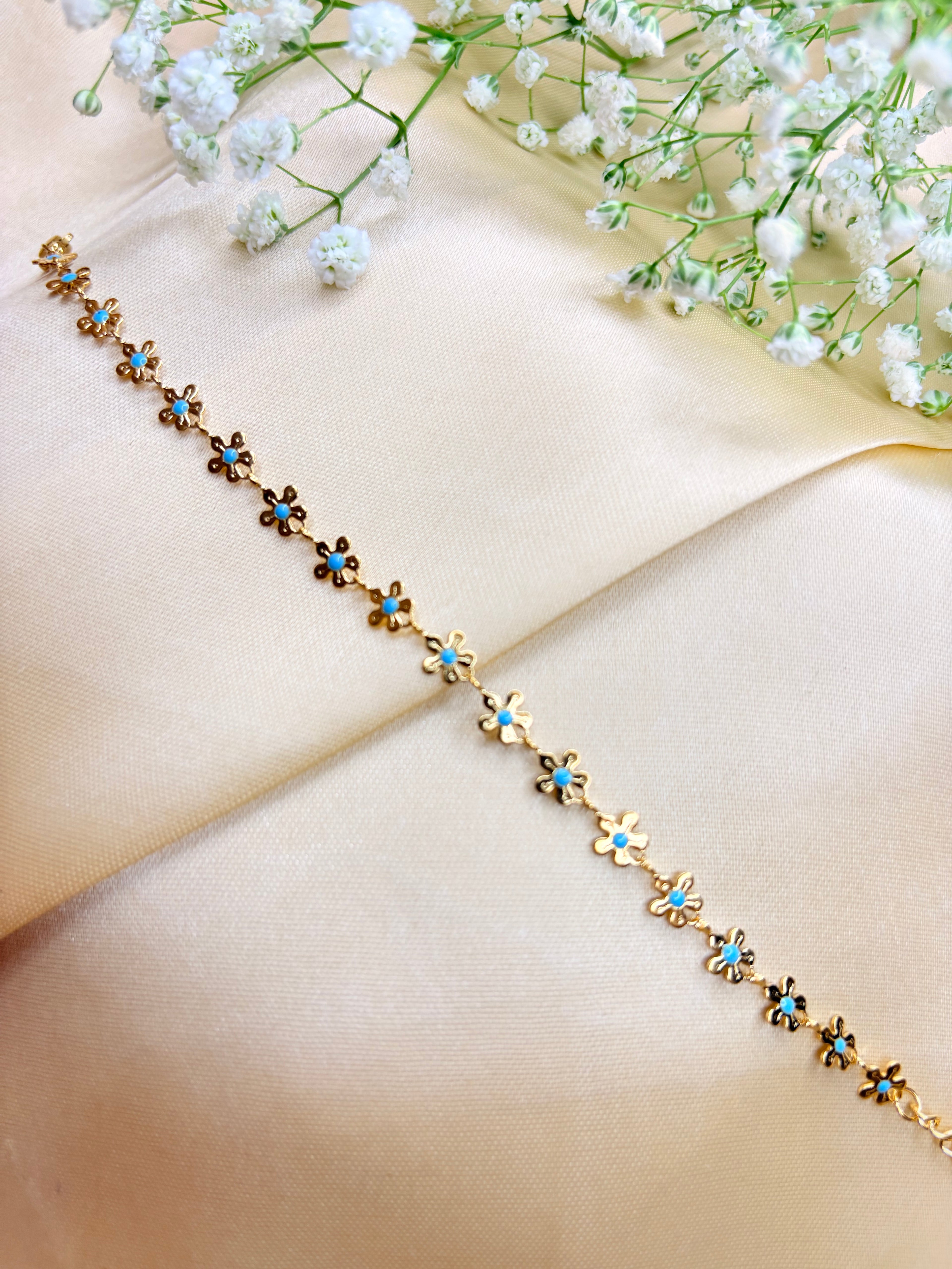 Dainty Floral Gold Bracelet