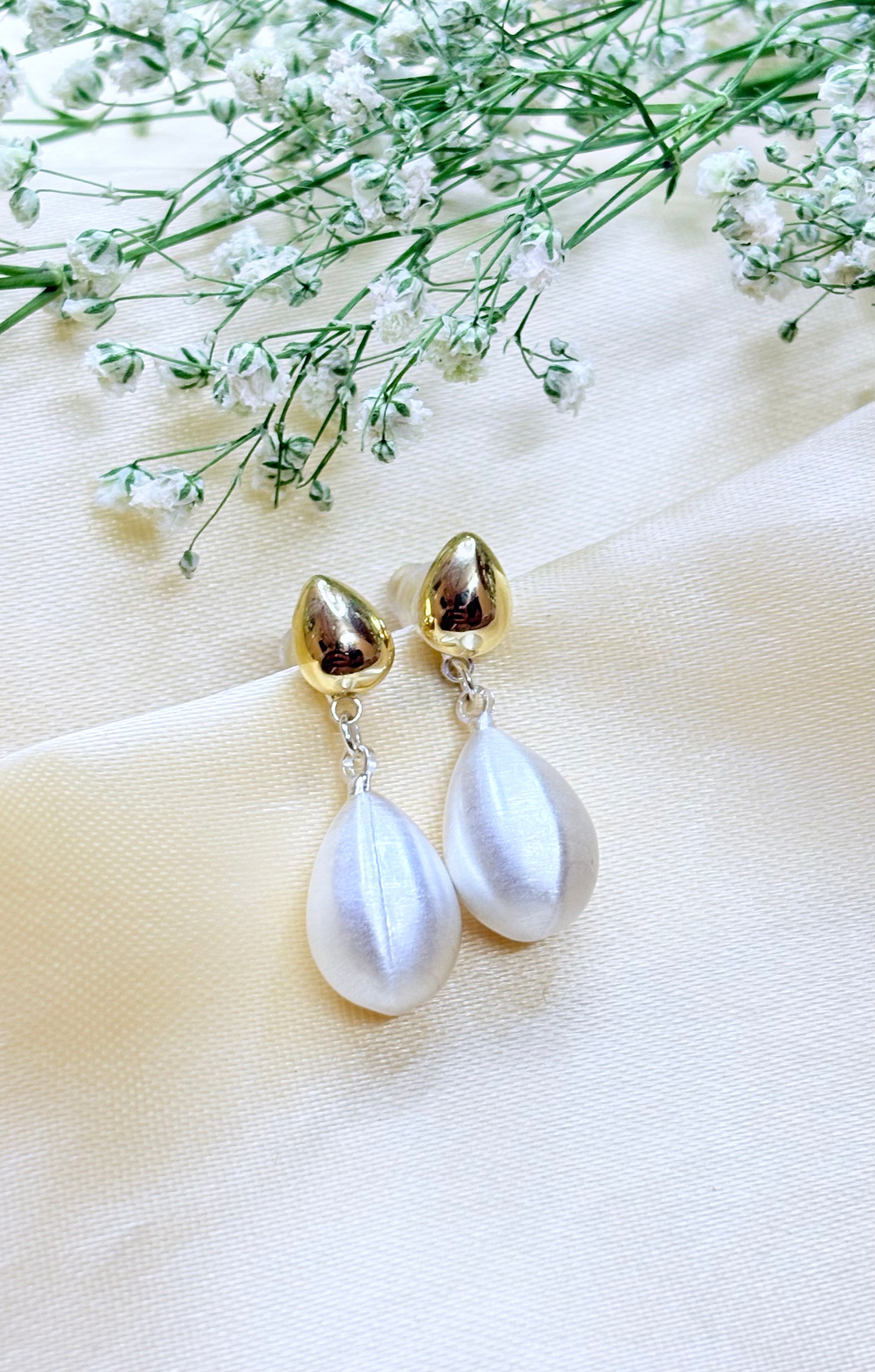 White Pearl Gold Drop Earrings