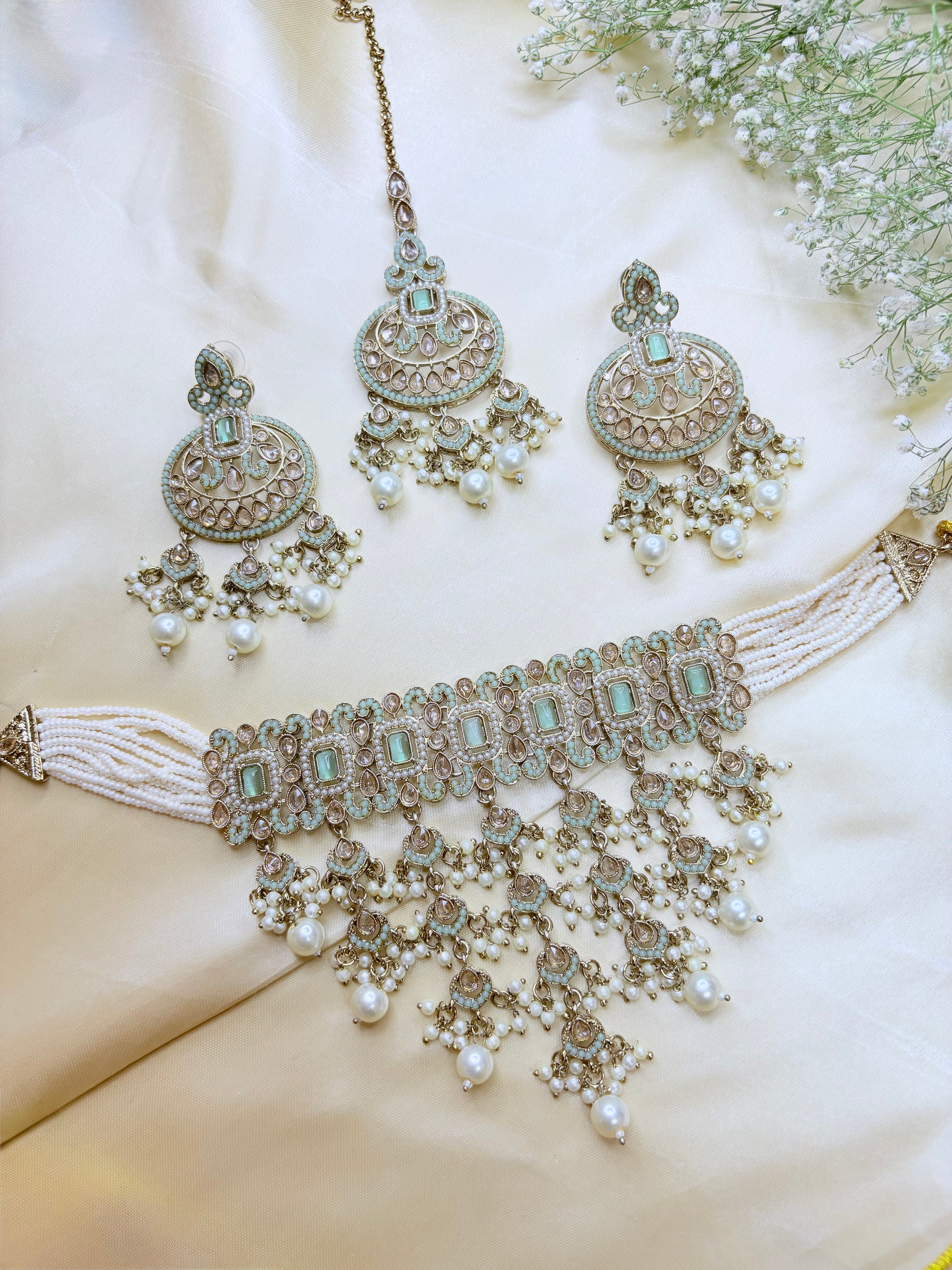 Mint Green Kundan Choker Necklace Set