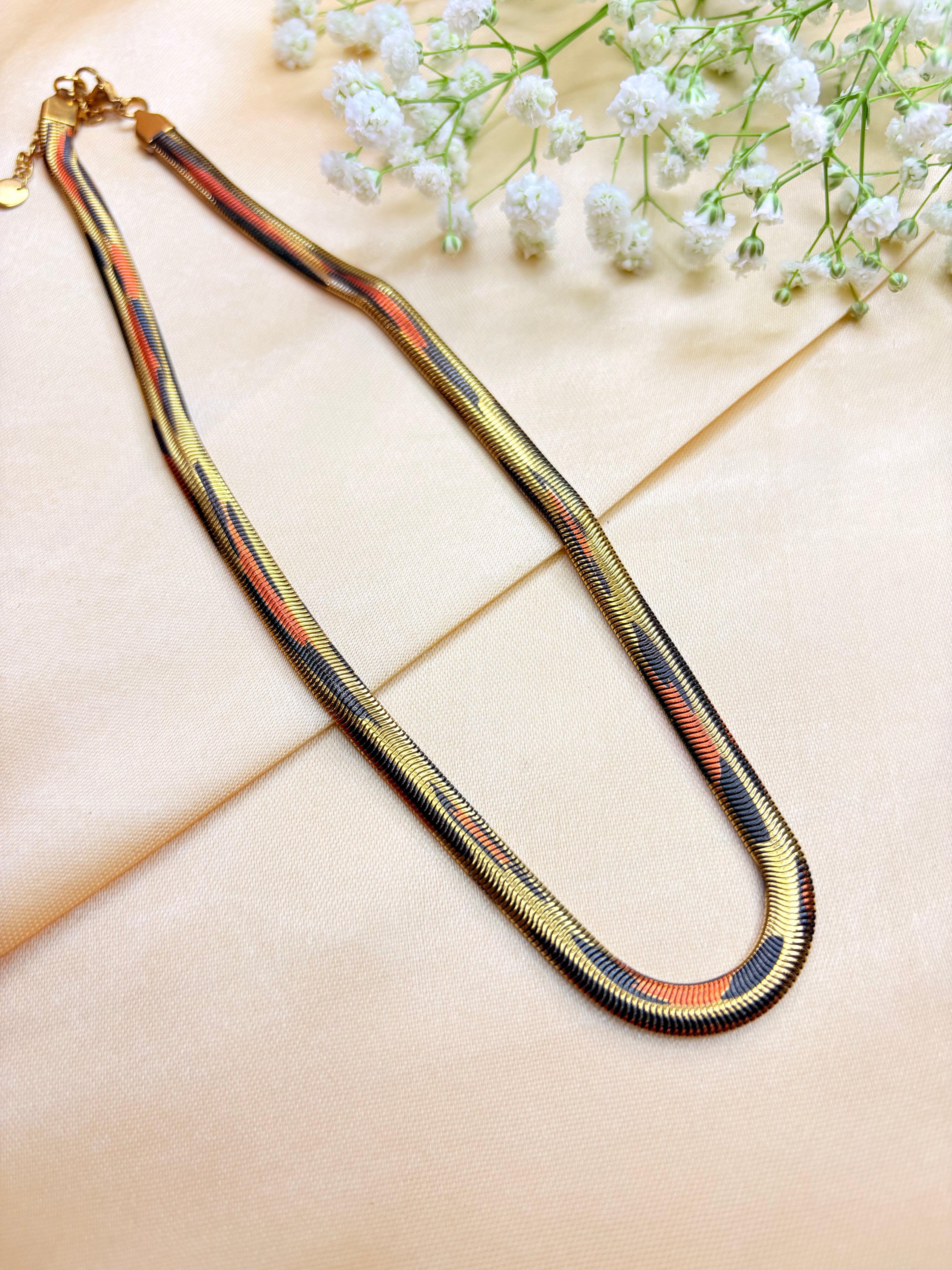 Tricolour Snake Print Necklace