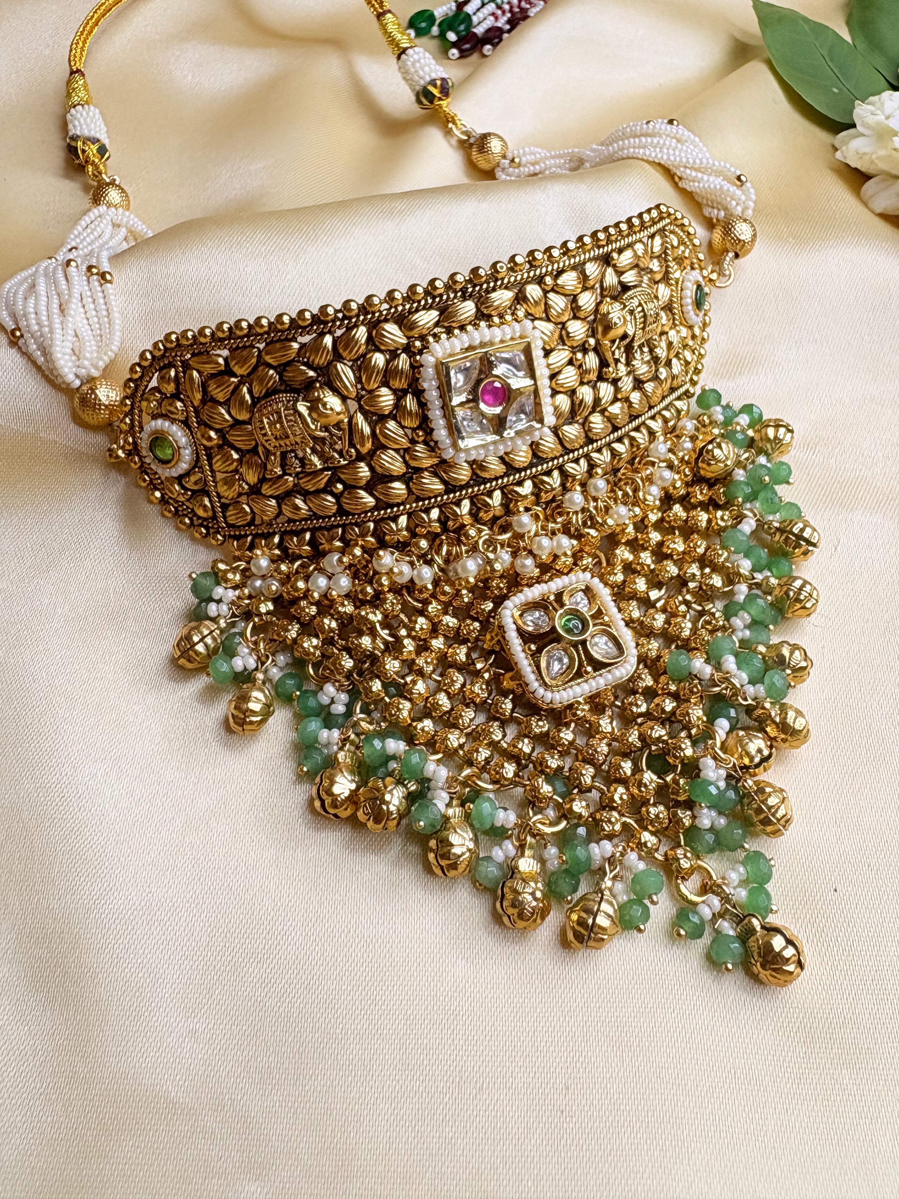 Antique Gold Choker, Earrings & Maang Tikka
