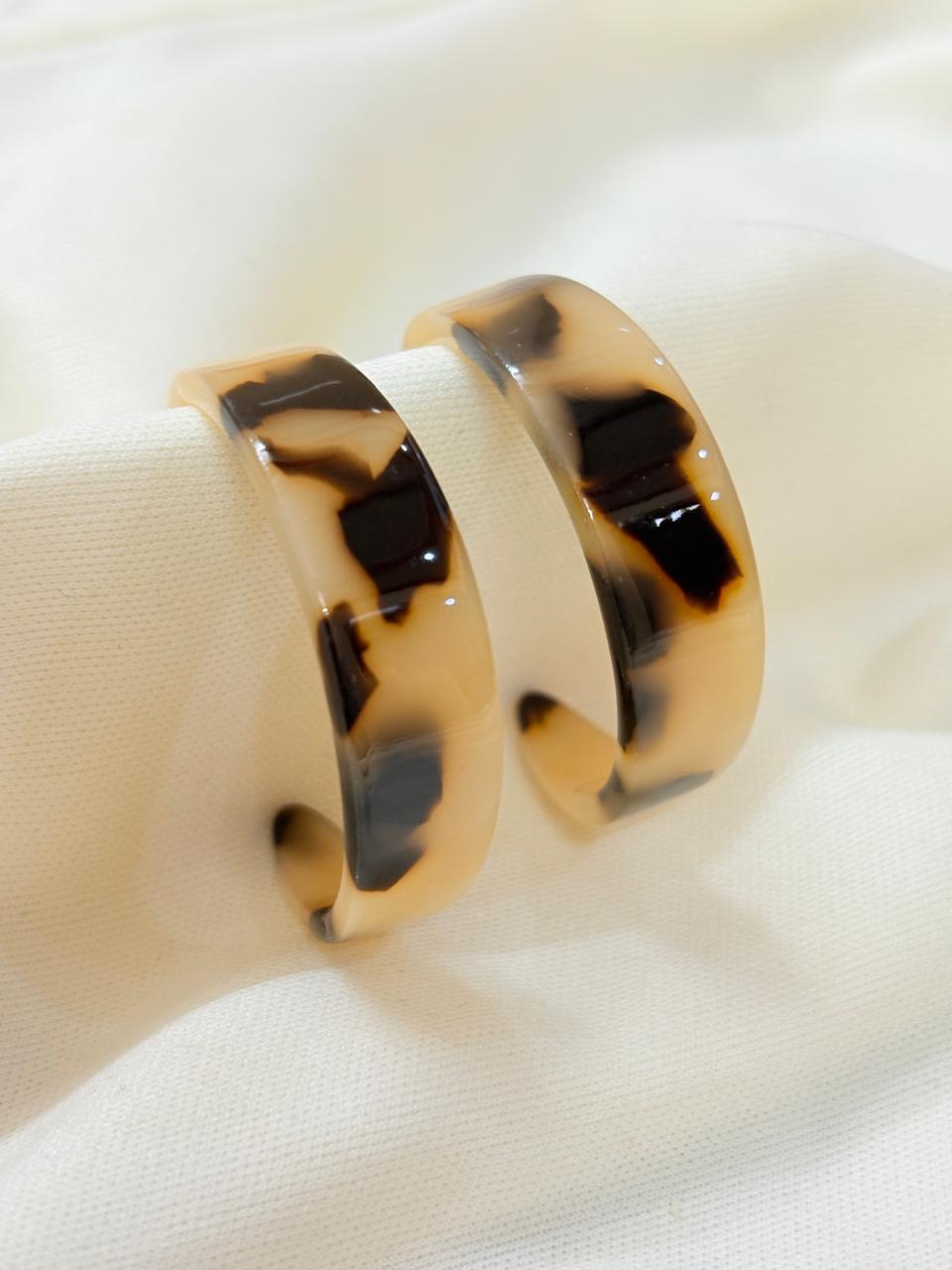 Resin Toffee Loops - Bloom