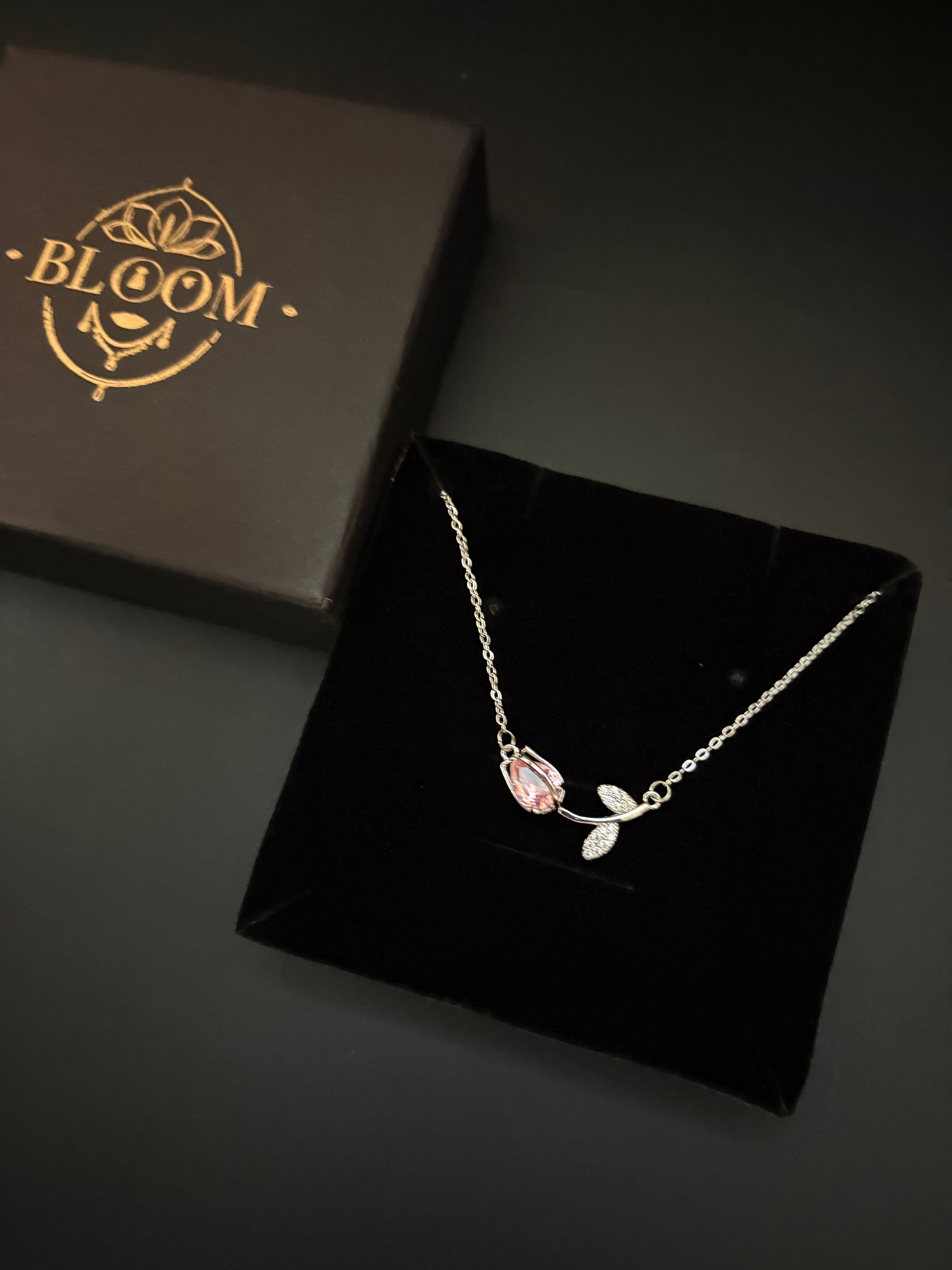 Amara Rosevine Necklace