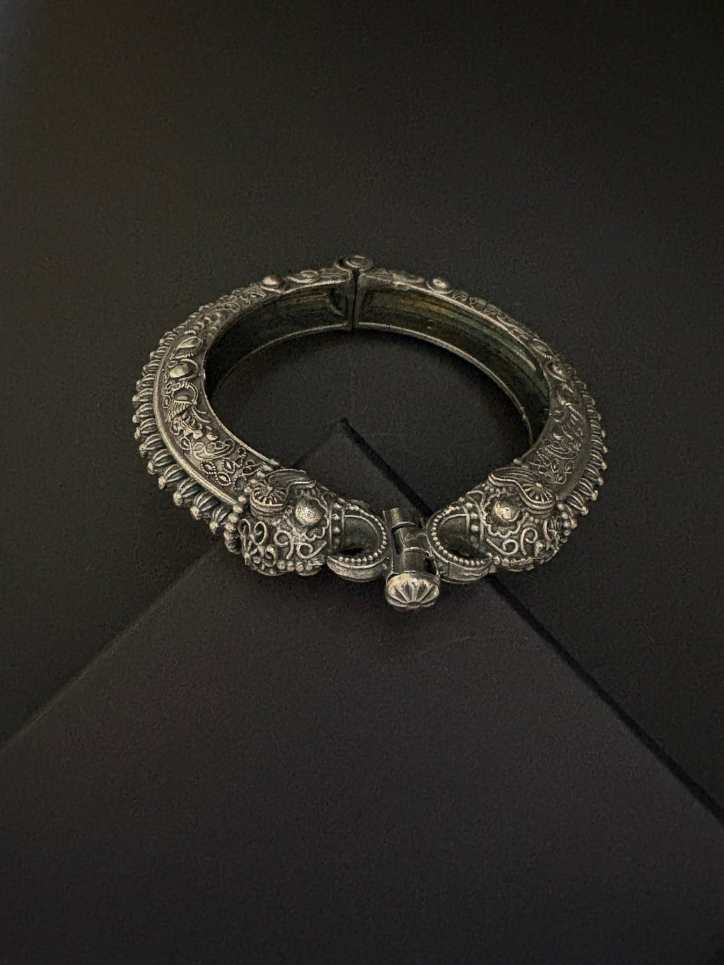 Crafted Elephant Head Kada