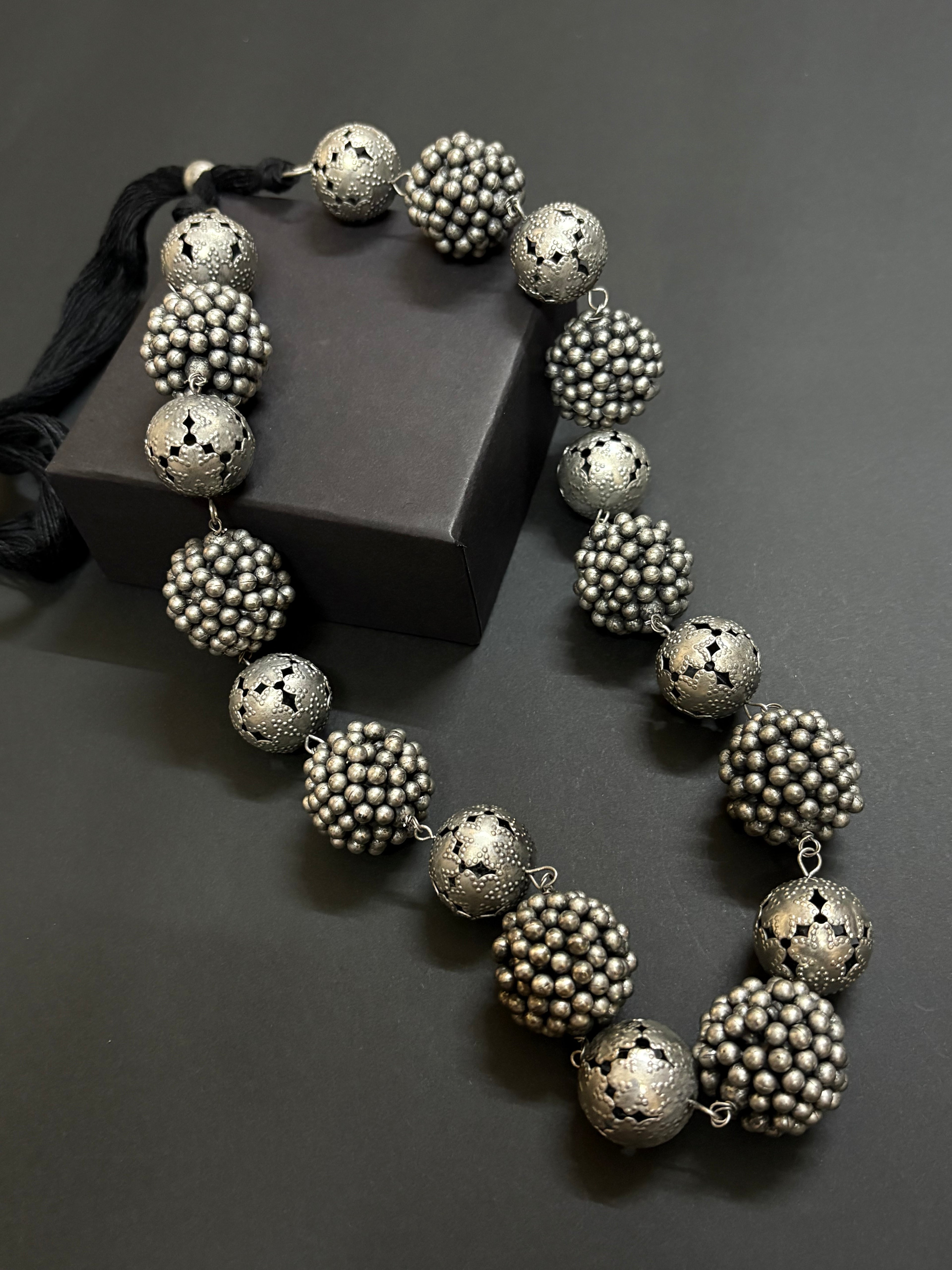 Vintage Style Metallic Ball Necklace with Filigree Detailing