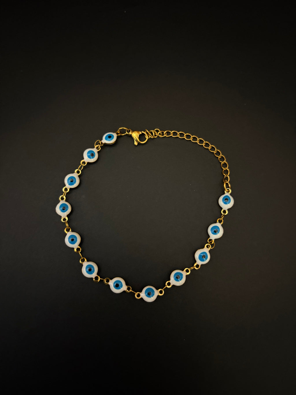 Elara Aegis Necklace