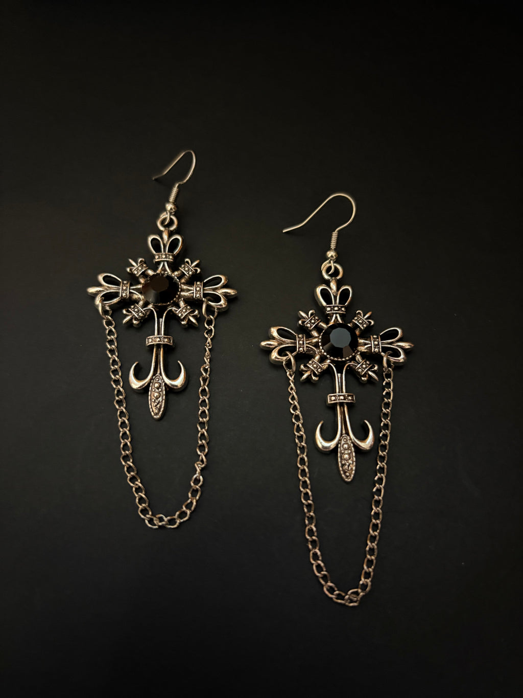 Eira Crossveil Earrings