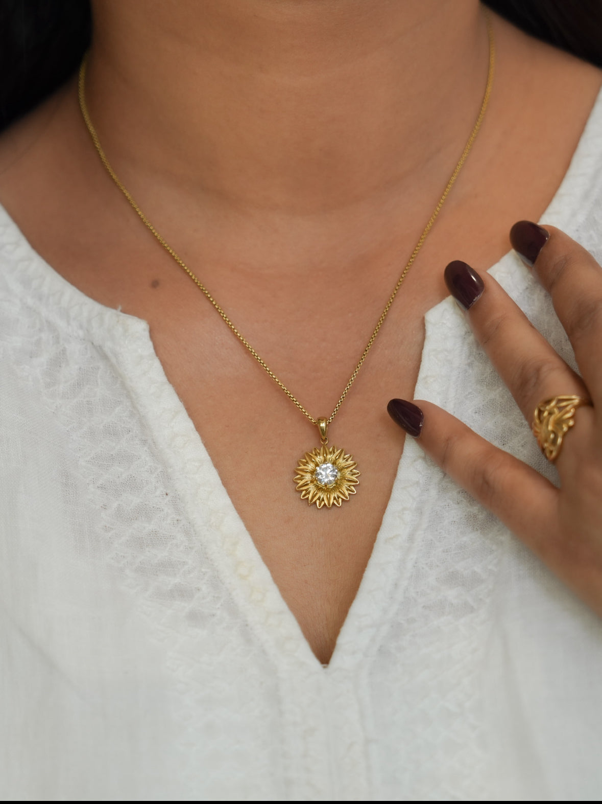 Golden Sunflower Pendant Necklace