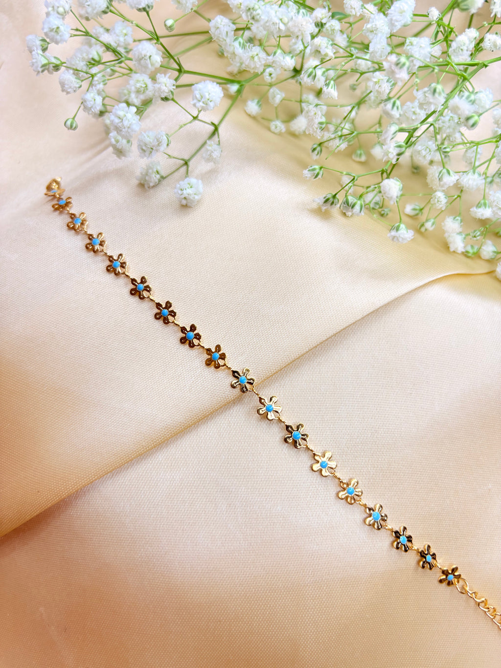 Dainty Floral Gold Bracelet
