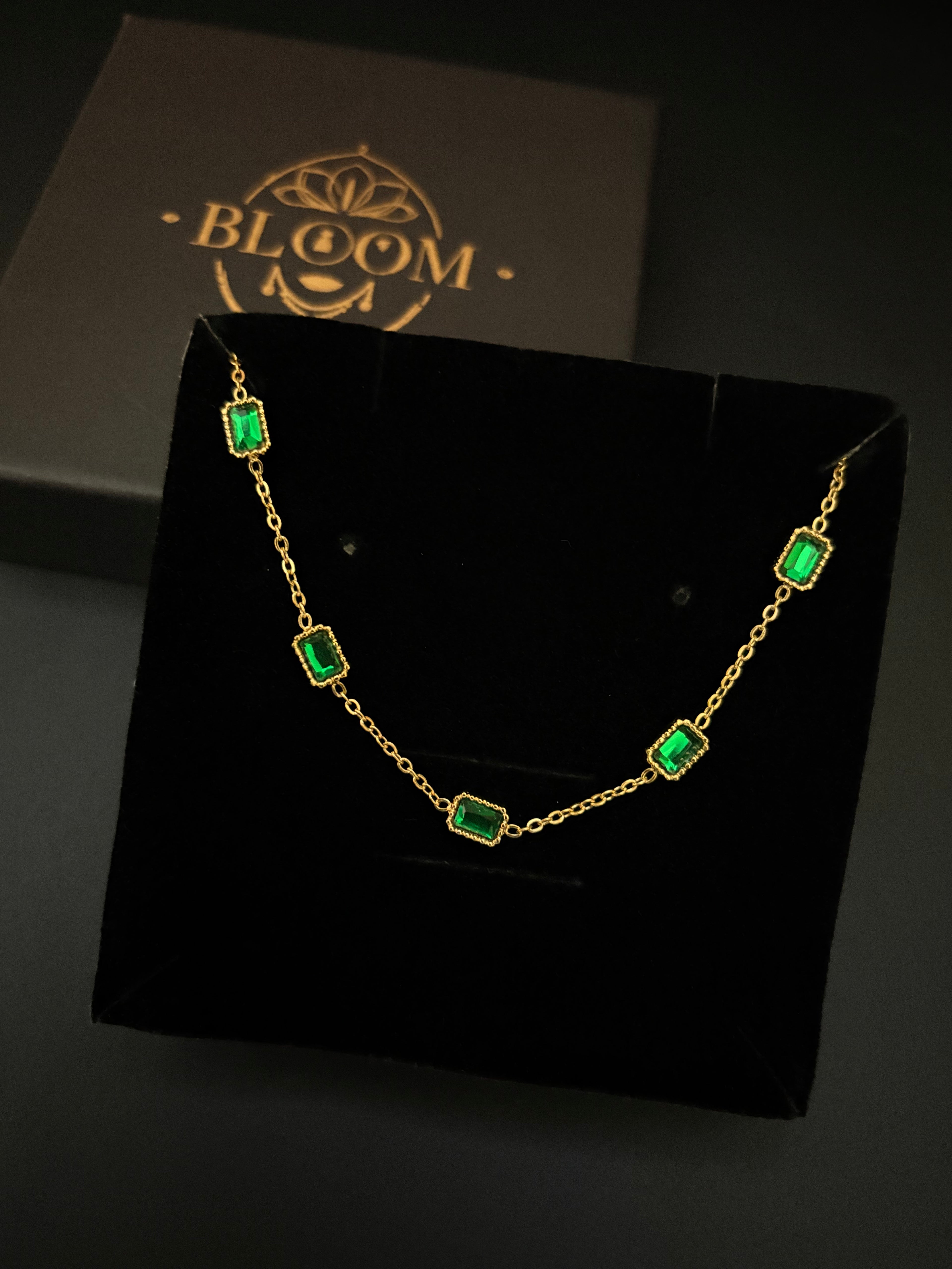 Ira Emerald Gleam Bracelet