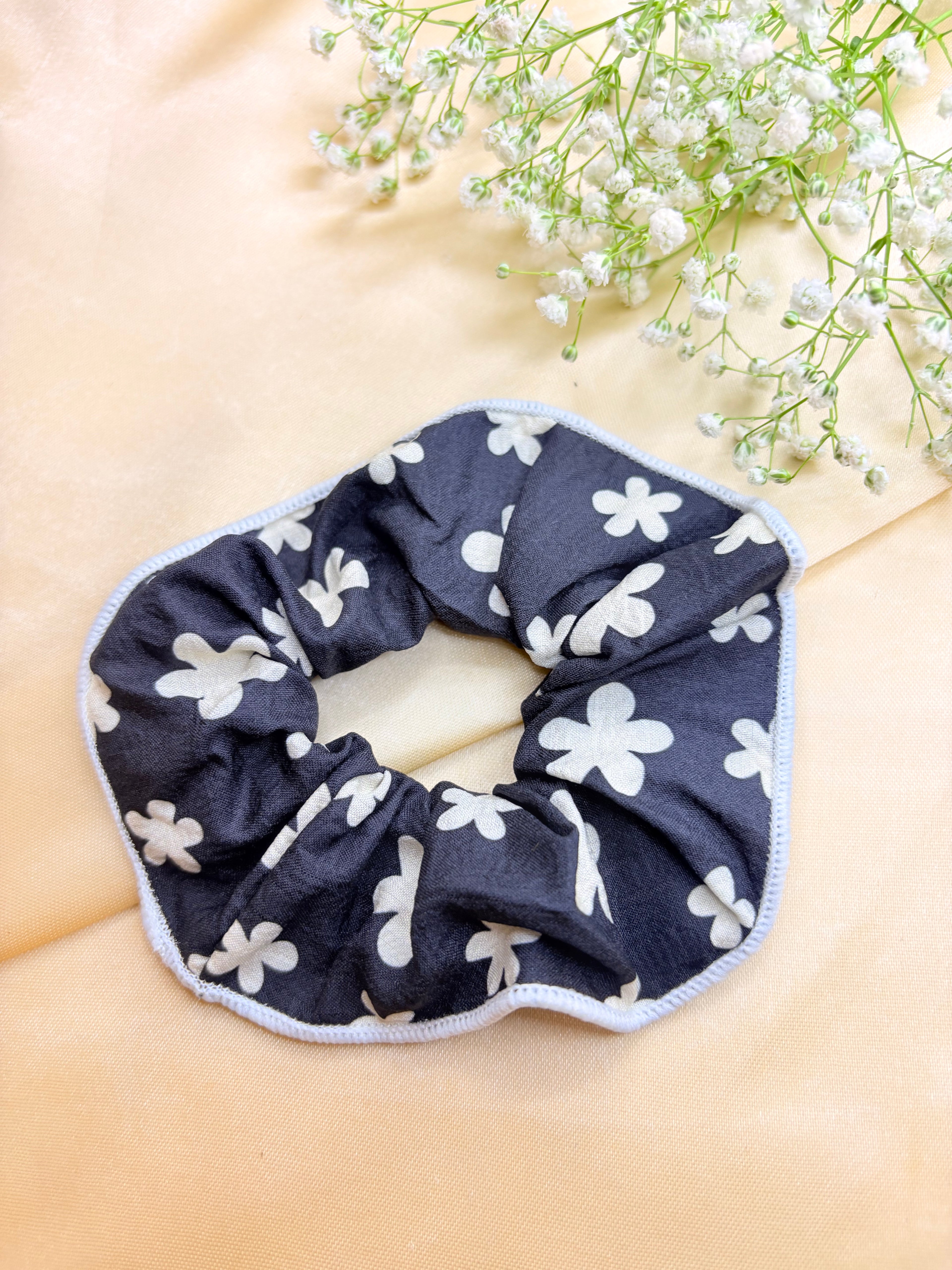 Black and White Floral Scrunchie