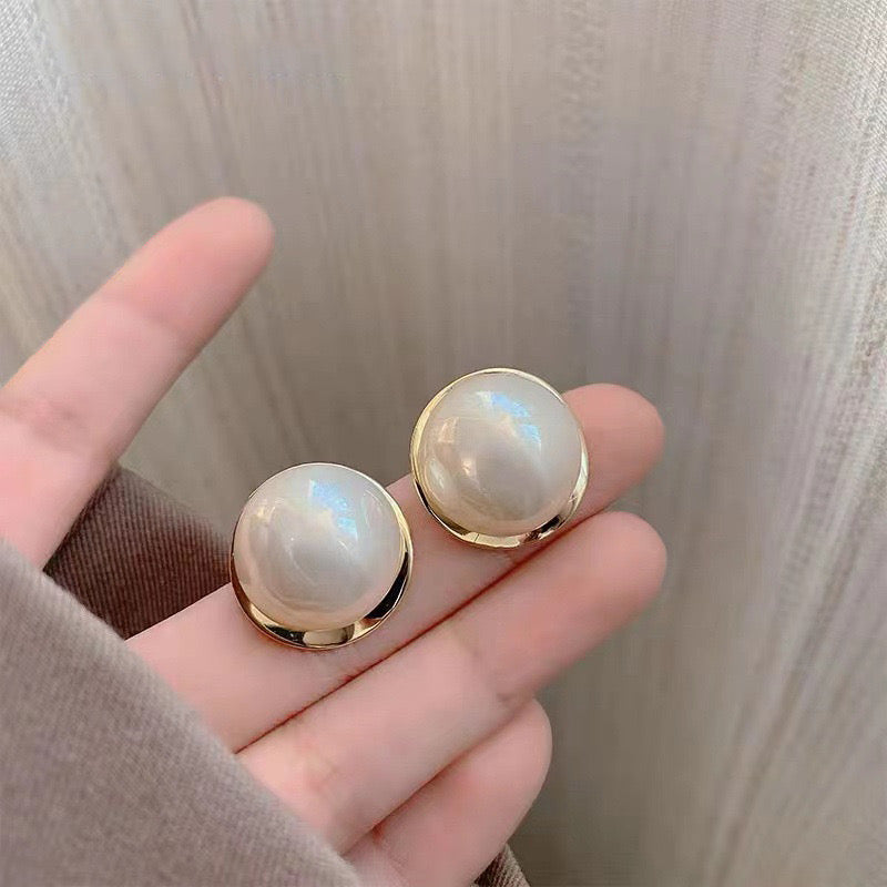 Ivory Drop Pearl Earring - Bloom