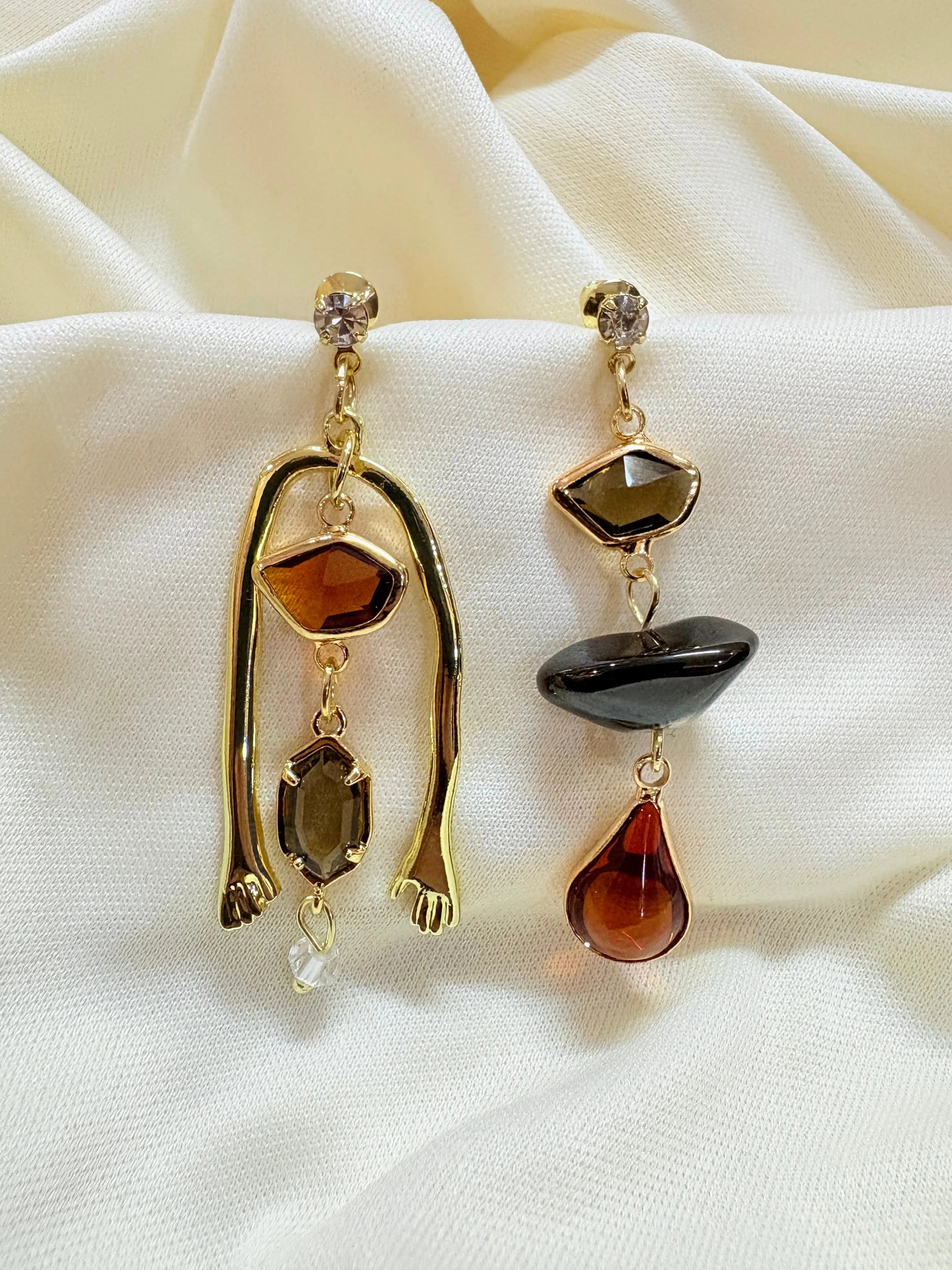 Golden Gem Drip Earrings - Bloom