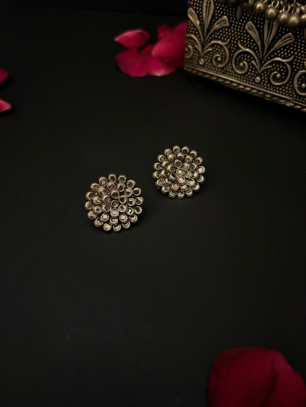 Noor Studs