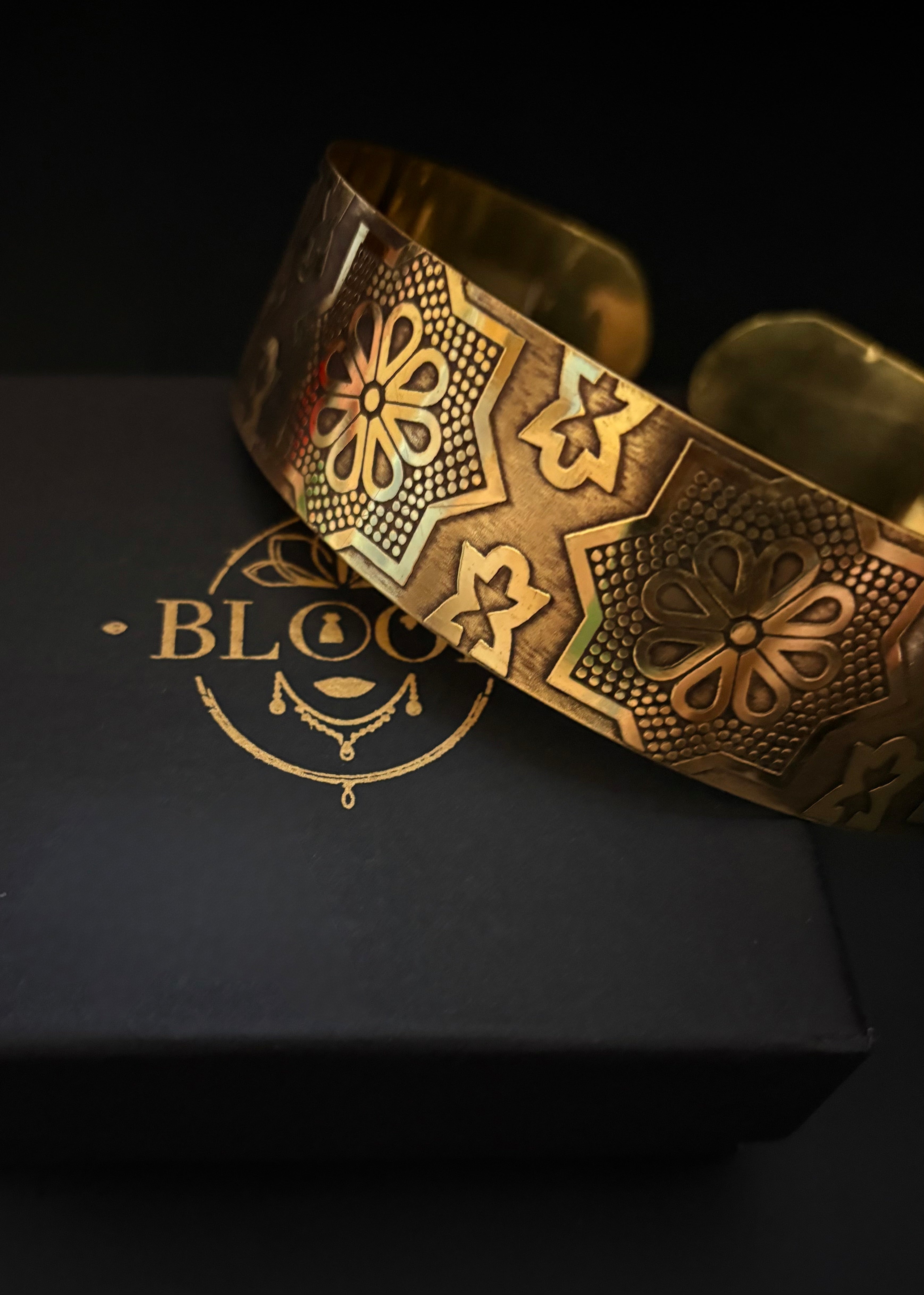 Open Collar Necklace