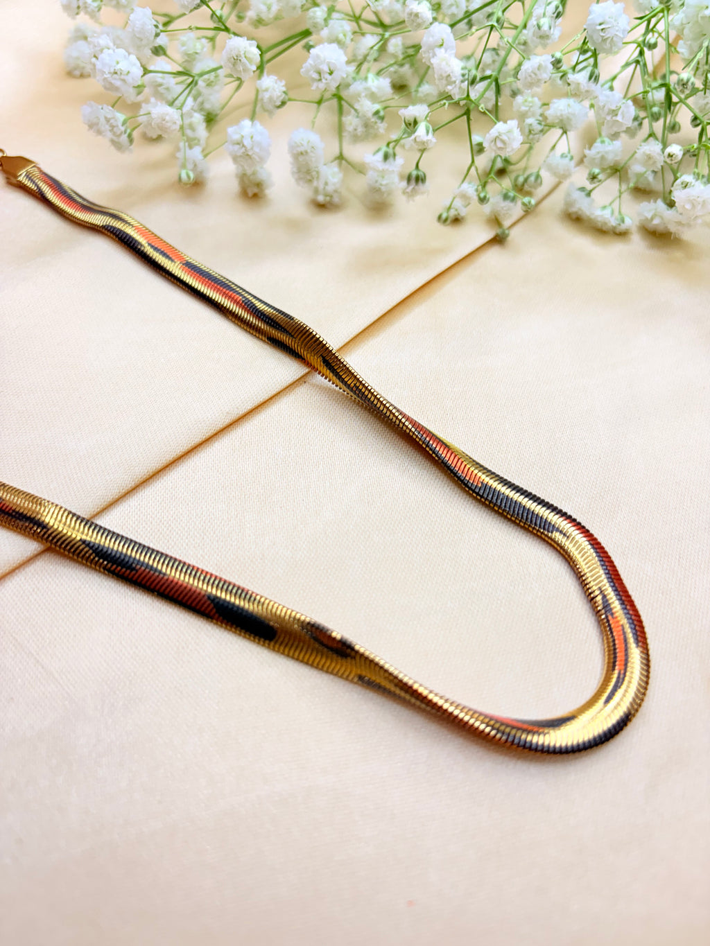 Tricolour Snake Print Necklace