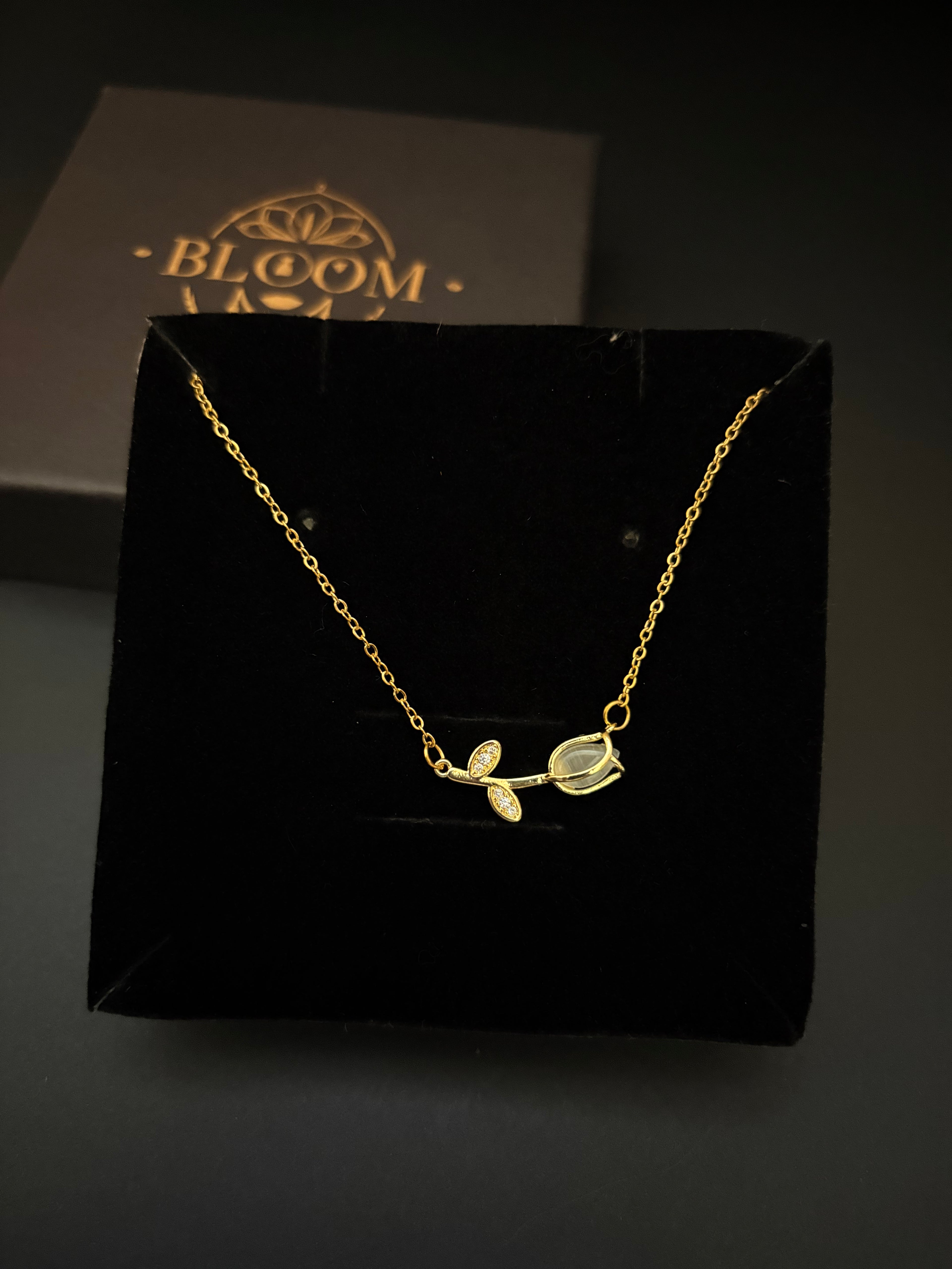 Bloomlet Necklace