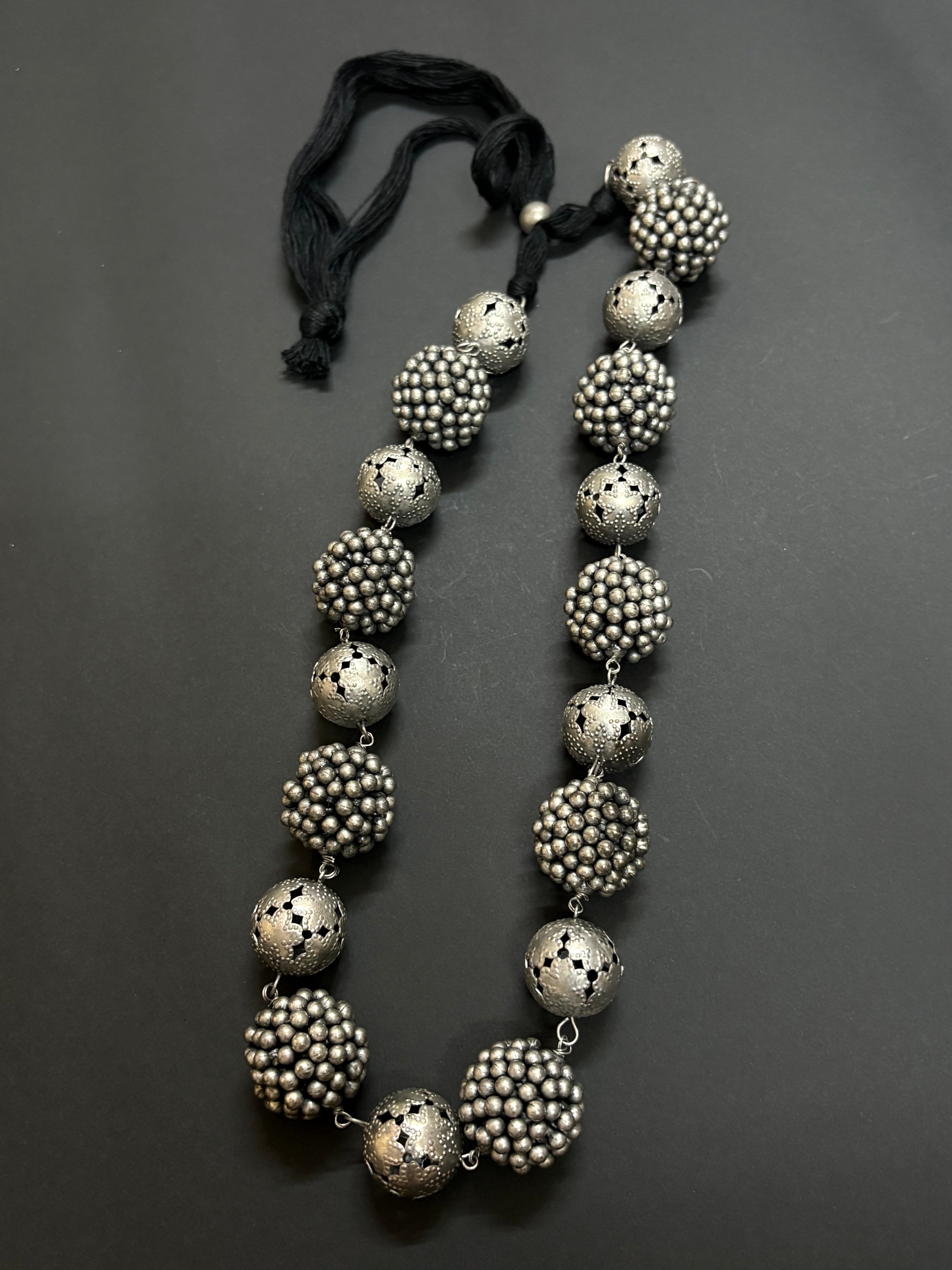 Vintage Style Metallic Ball Necklace with Filigree Detailing