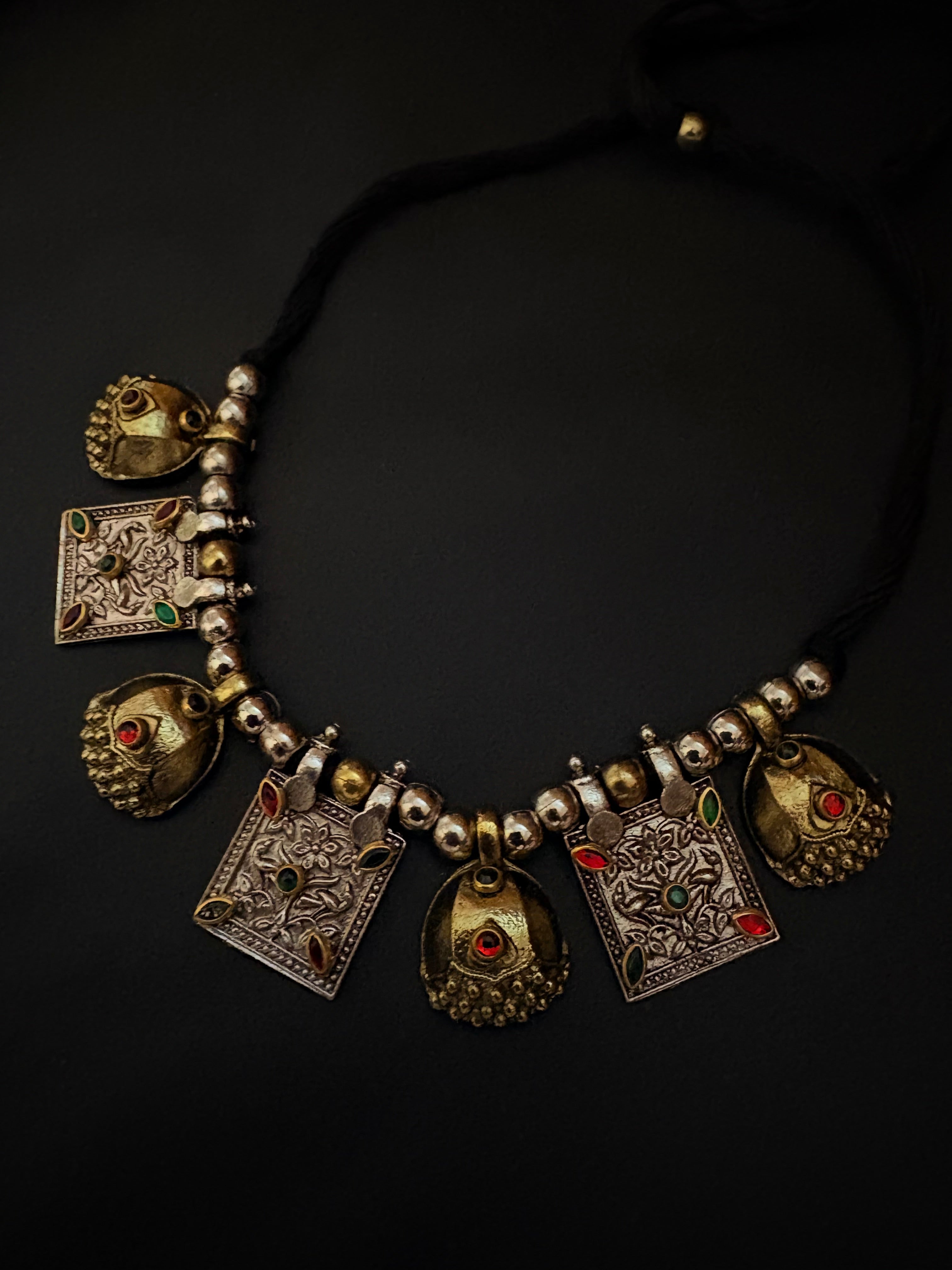 Lokdhara Oxidised Talisman Haar