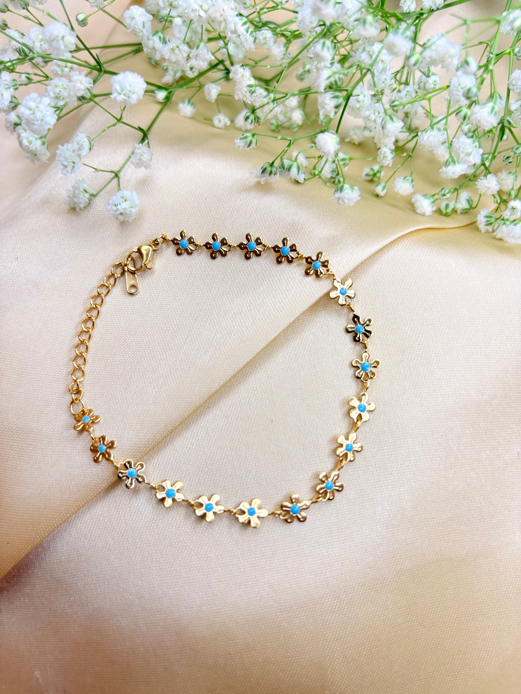 Dainty Floral Gold Bracelet