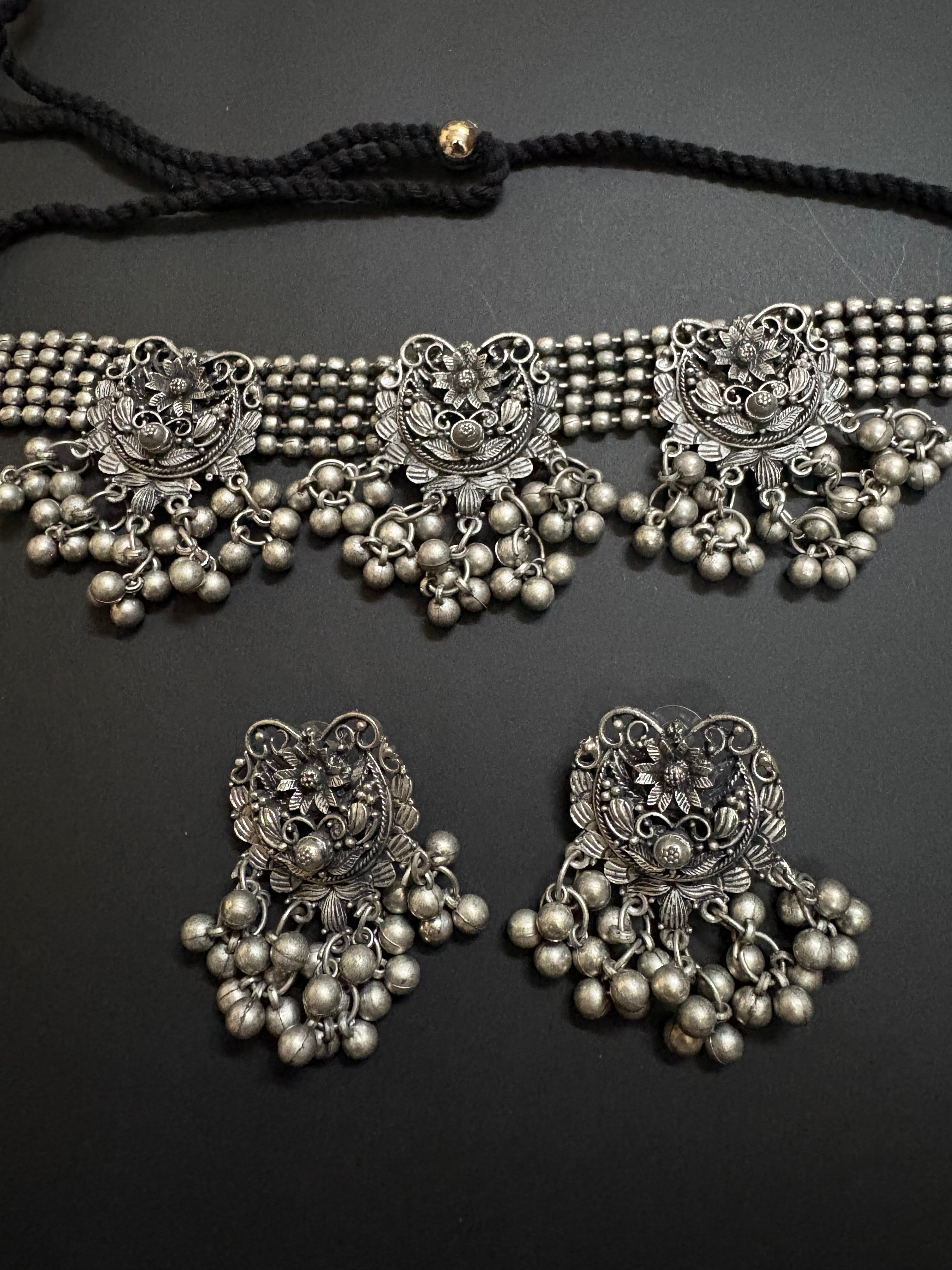 Floral Ghungroo Choker Necklace Set with Earrings