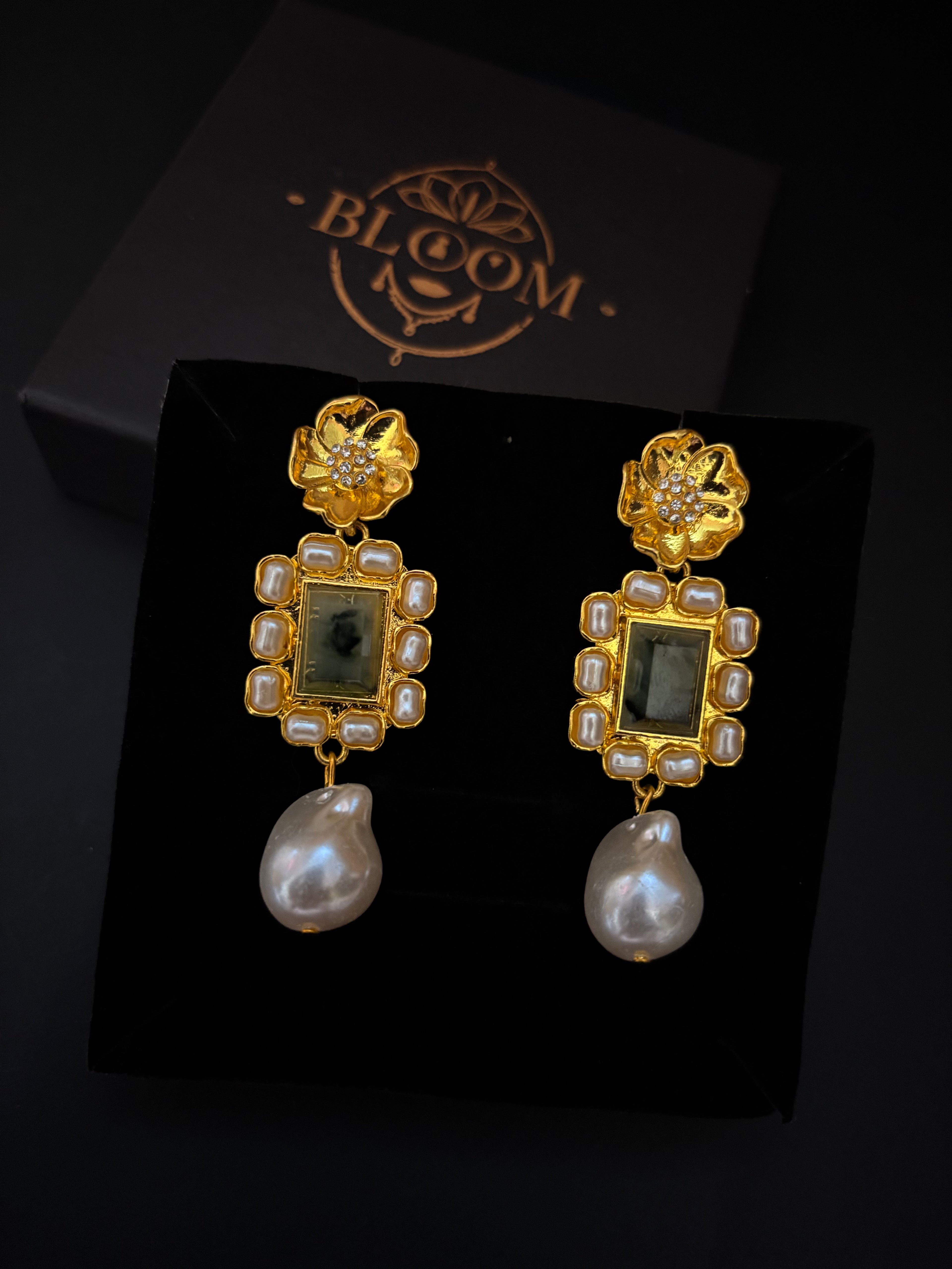 Tara Kashmiri Pearl Earrings