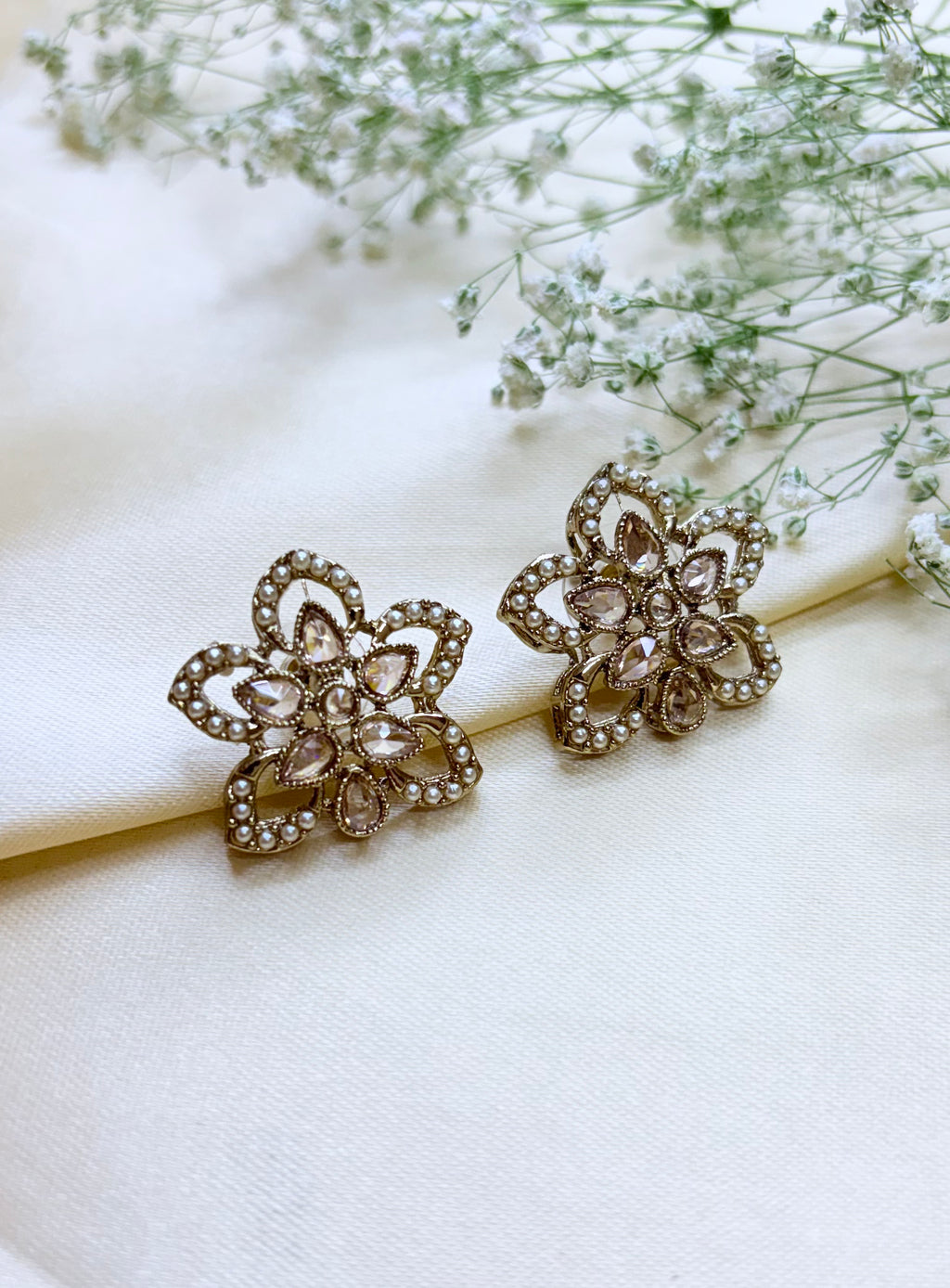 Gold Plated Kundan and Pearl Flower Stud Earrings