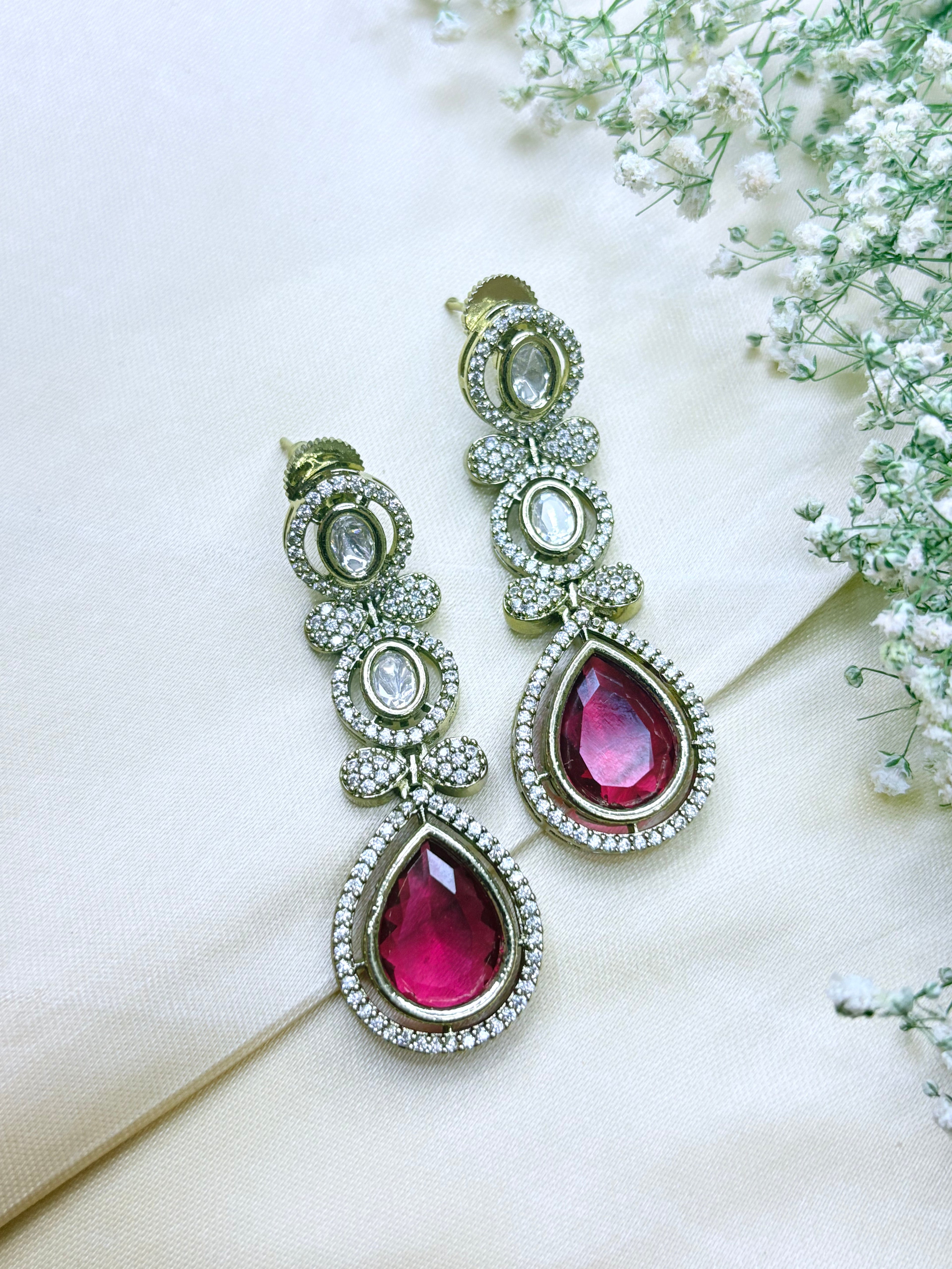 Ruby Red Pear-Shaped Stone Necklace with Dangler Earrings