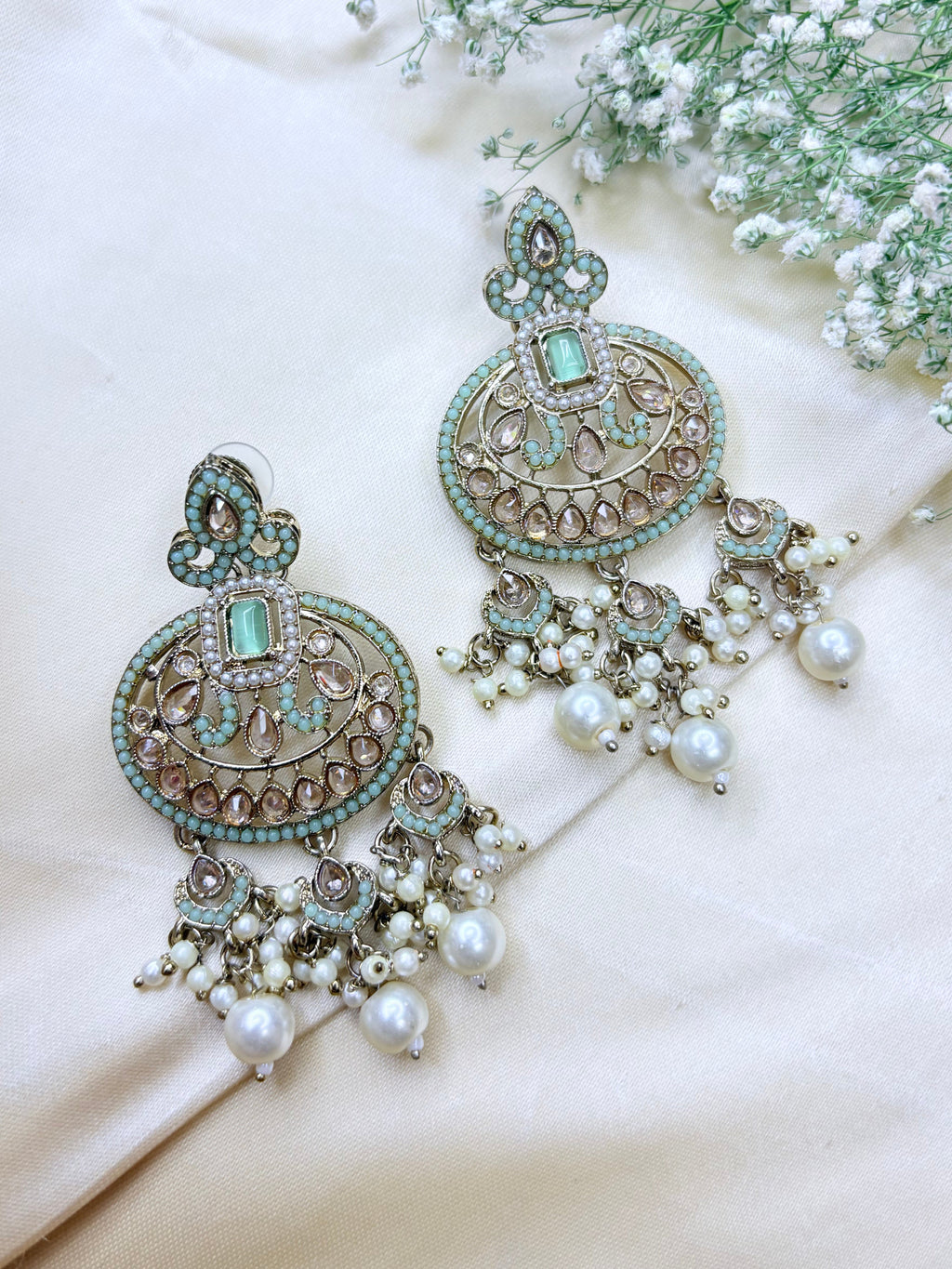 Mint Green Kundan Choker Necklace Set
