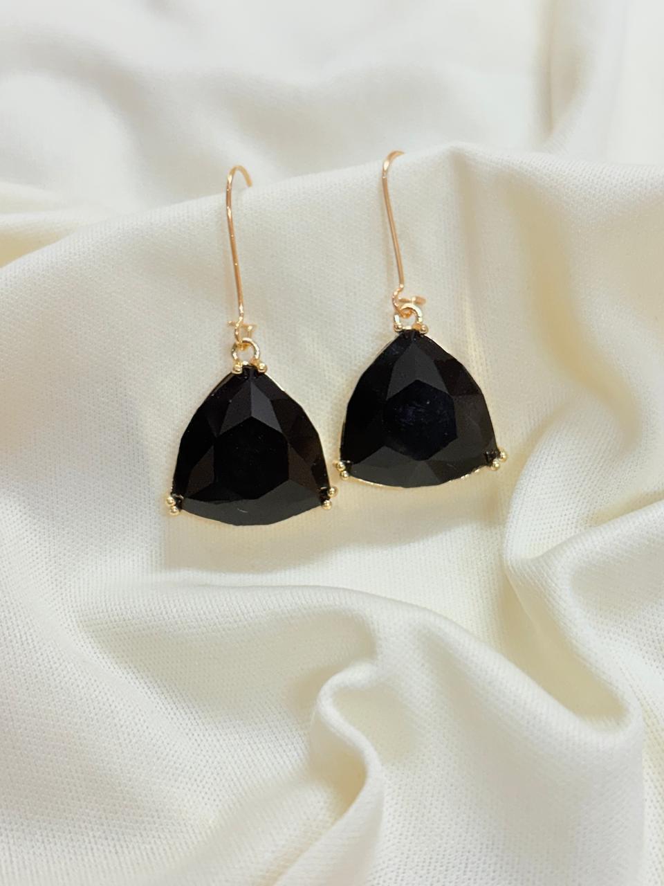 Black Dangle Earrings - Bloom
