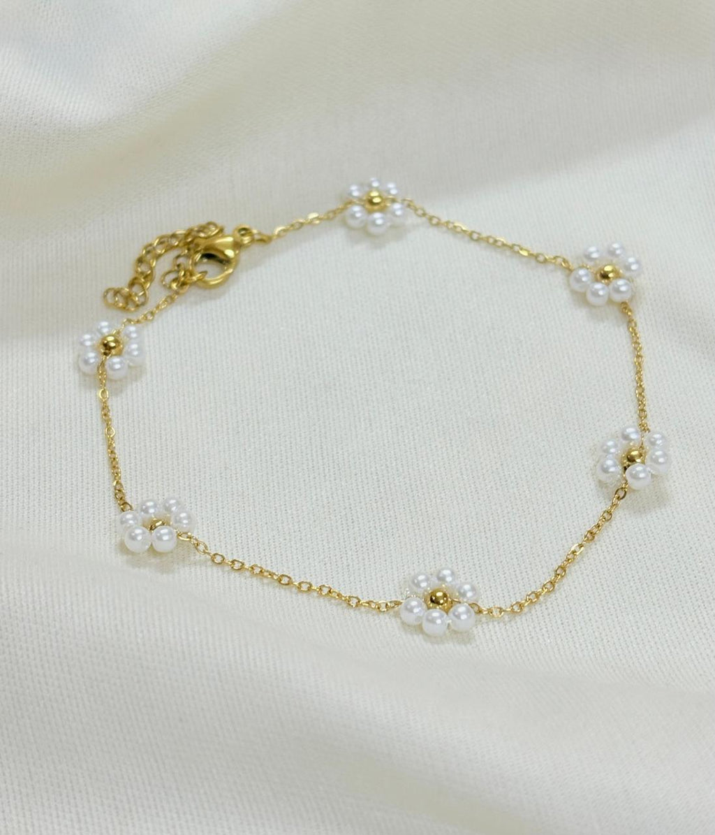 Flora Pearl Chain Bracelet - Bloom