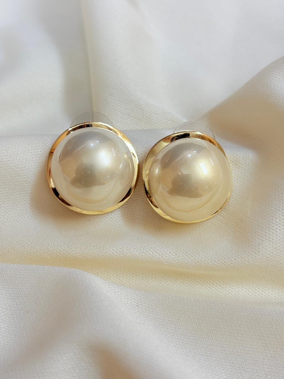 Ivory Drop Pearl Earring - Bloom