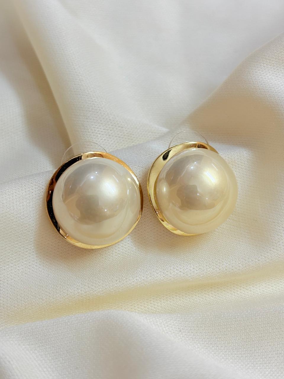 Ivory Drop Pearl Earring - Bloom