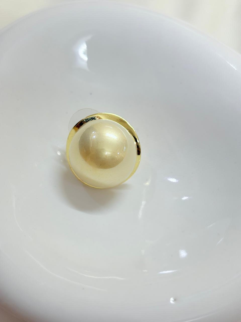 Ivory Drop Pearl Earring - Bloom