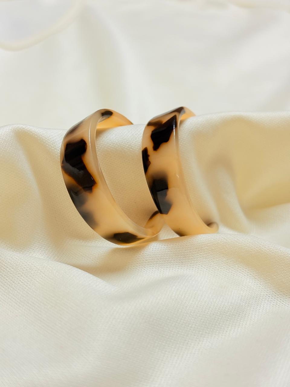 Resin Toffee Loops - Bloom